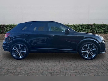 Used Audi Q3 2021 for sale - 76800596: Photo