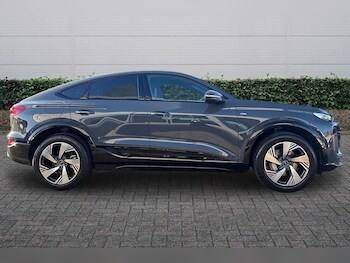 Used Audi Q6 e-tron 2025 for sale - 77176636: Photo