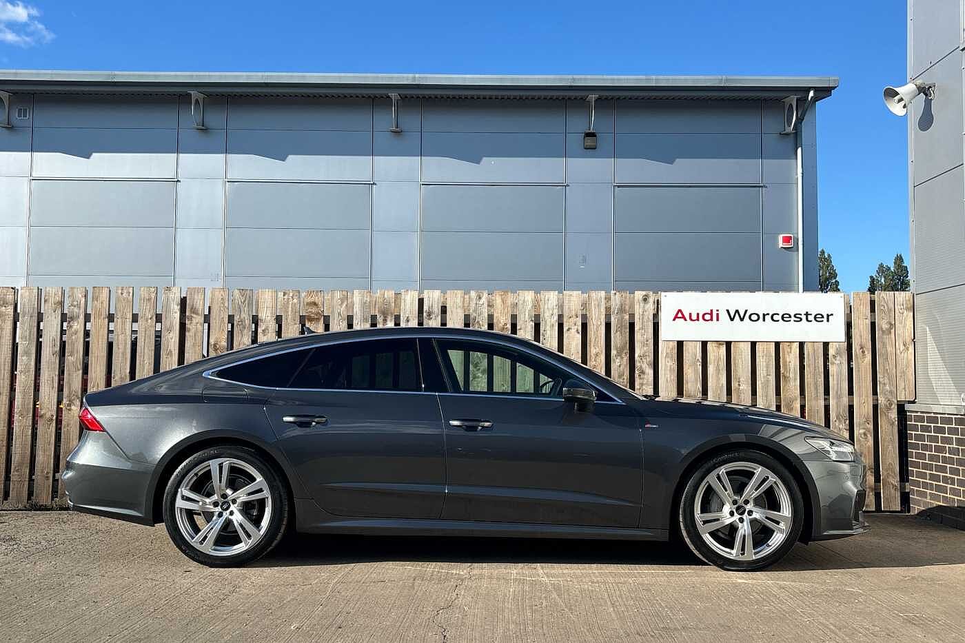 Used Audi A7 2022 for sale - 76111025: Photo 4