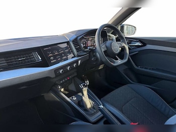 Used Audi A1 2025 for sale - 76500907: Photo