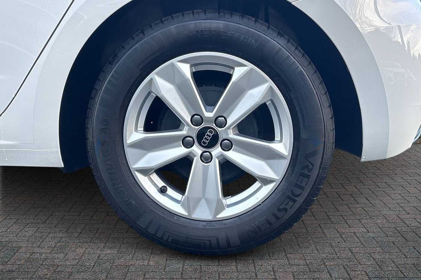 Used Audi A1 2023 for sale - 77177377: Photo 5