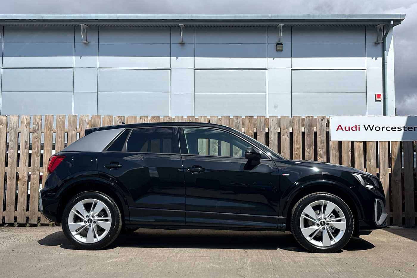 Used Audi Q2 2025 for sale - 76110714: Photo 4