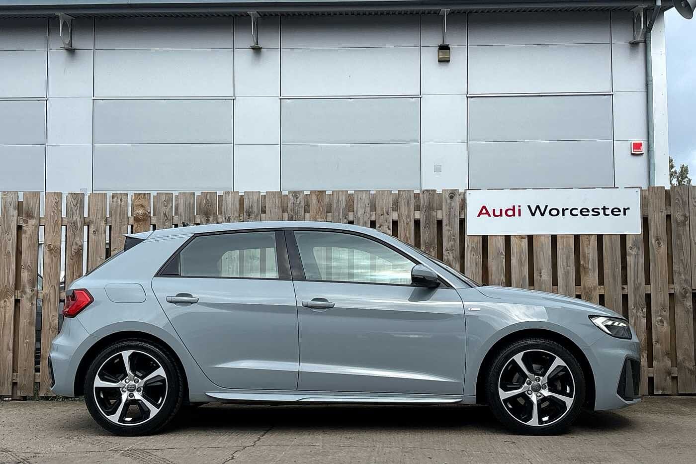 Used Audi A1 2020 for sale - 76800526: Photo 4