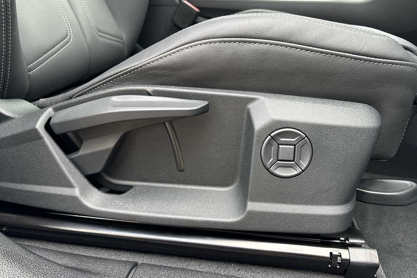 Used Audi Q3 2025 for sale - 76111053: Photo 39