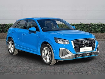 Audi - Q2