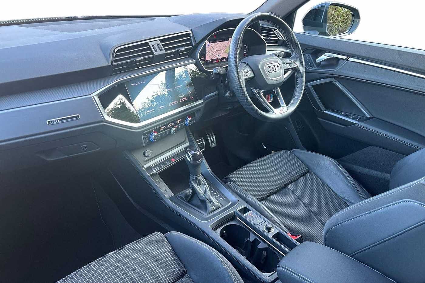 Used Audi Q3 2022 for sale - 77785617: Photo 2