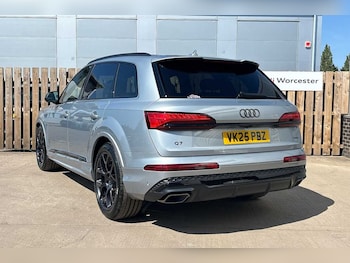 Used Audi Q7 2025 for sale - 76110603: Photo