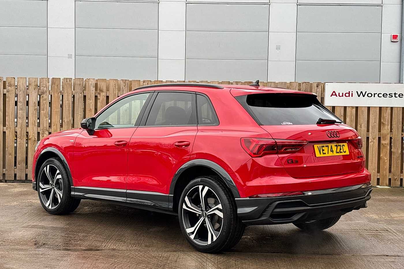 Used Audi Q3 2025 for sale - 76110858: Photo 3