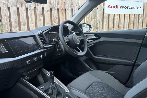 Used Audi A1 2025 for sale - 76261198: Photo 2