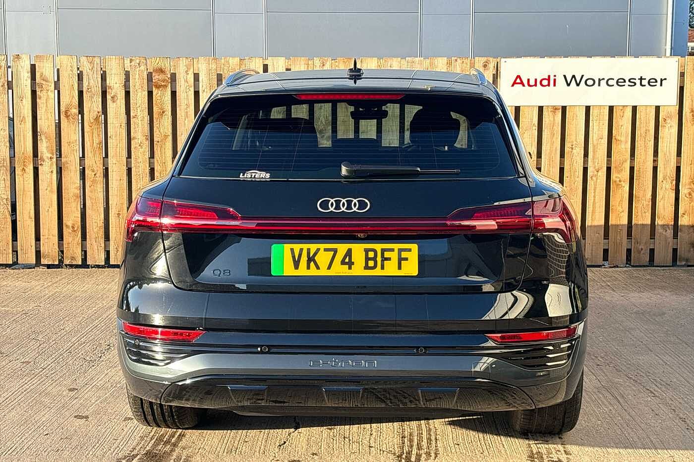 Used Audi Q8 e-tron 2024 for sale - 76111390: Photo 11
