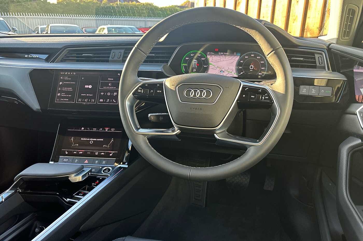 Used Audi Q8 e-tron 2024 for sale - 76111390: Photo 6