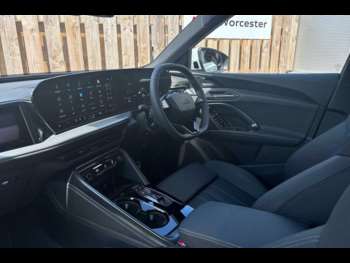 Used Audi Q5 2025 for sale - 74959858: Photo