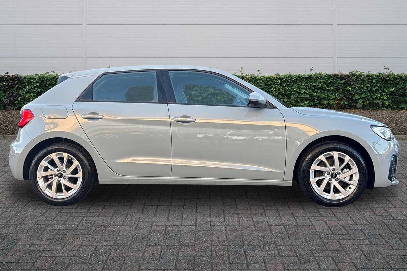 Used Audi A1 2025 for sale - 77280562: Photo 4