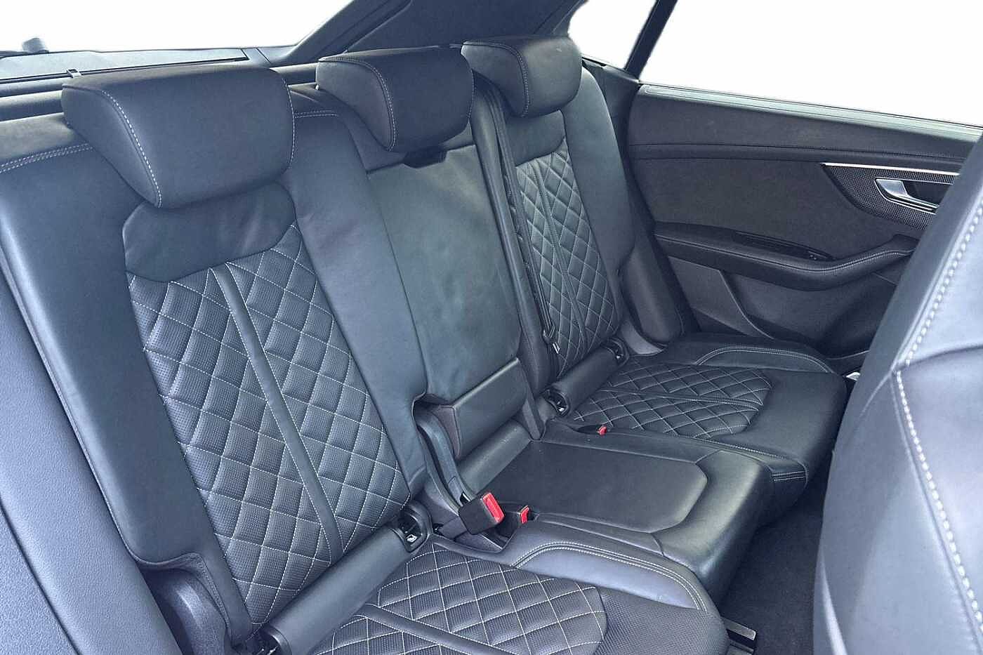 Used Audi Q8 2023 for sale - 77332595: Photo 10