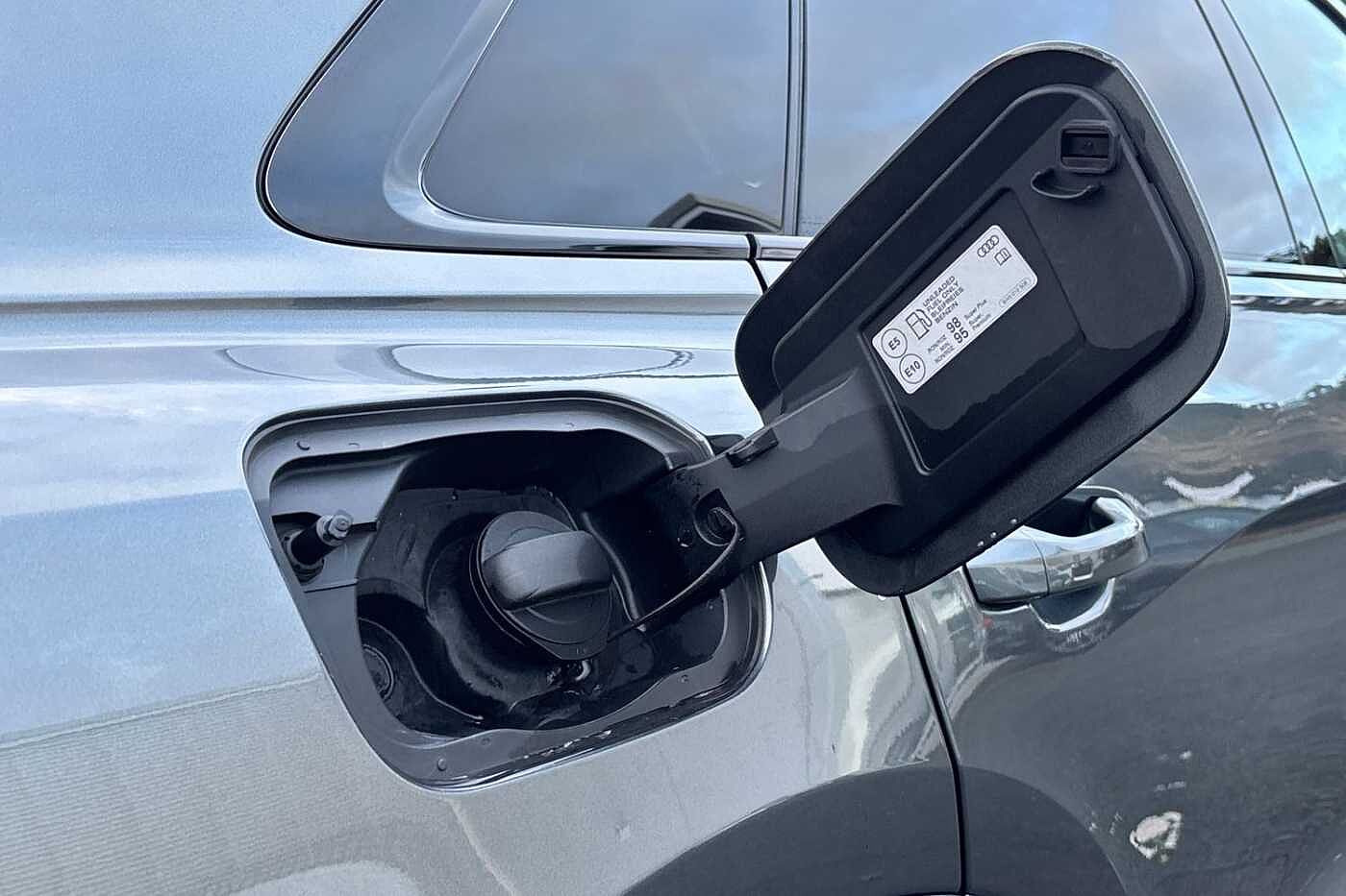 Used Audi Q8 2023 for sale - 77332595: Photo 16