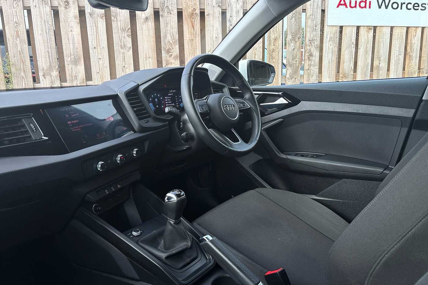 Used Audi A1 2021 for sale - 76111614: Photo 2