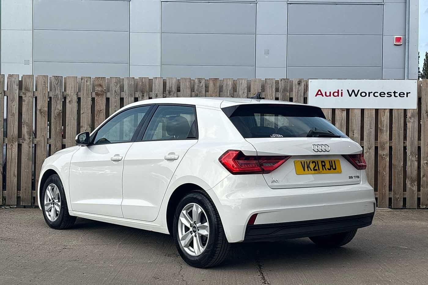 Used Audi A1 2021 for sale - 76111614: Photo 3
