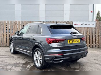 Used Audi Q3 2020 for sale - 76216704: Photo 3
