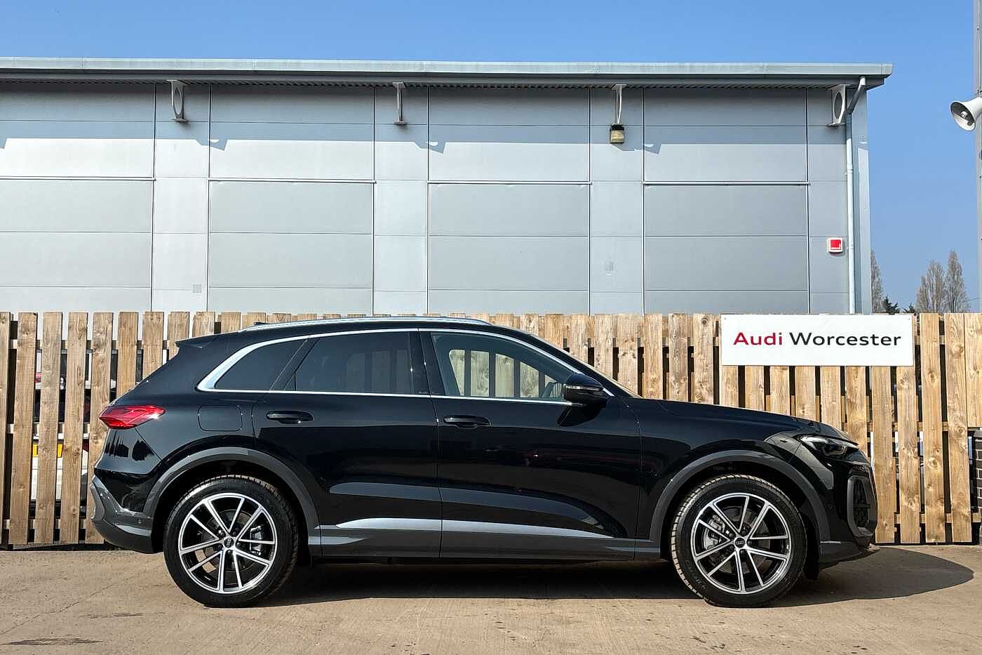 Used Audi Q5 2025 for sale - 76937266: Photo 4