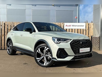 Audi - Q3