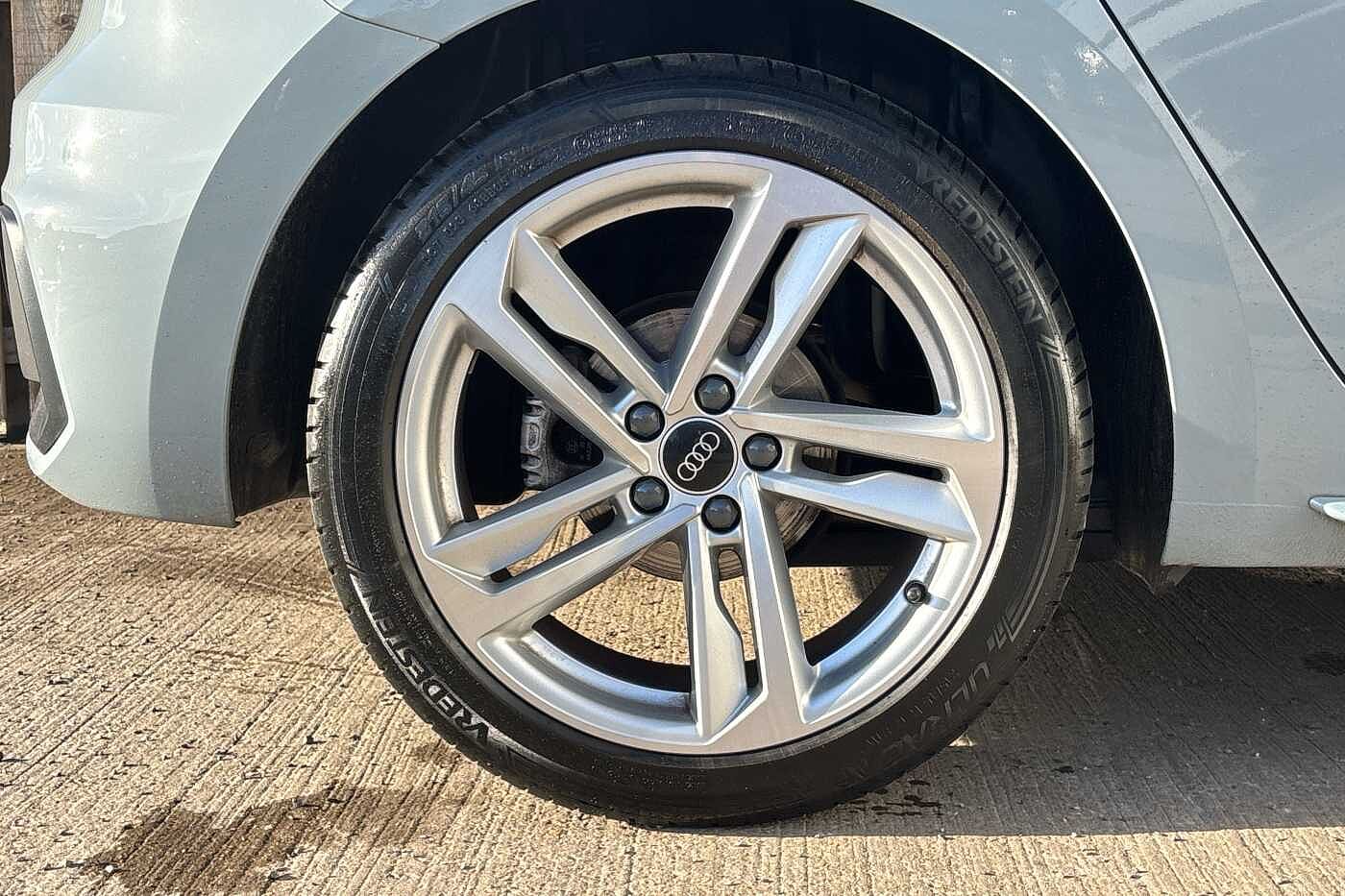 Used Audi A1 2023 for sale - 76111357: Photo 5