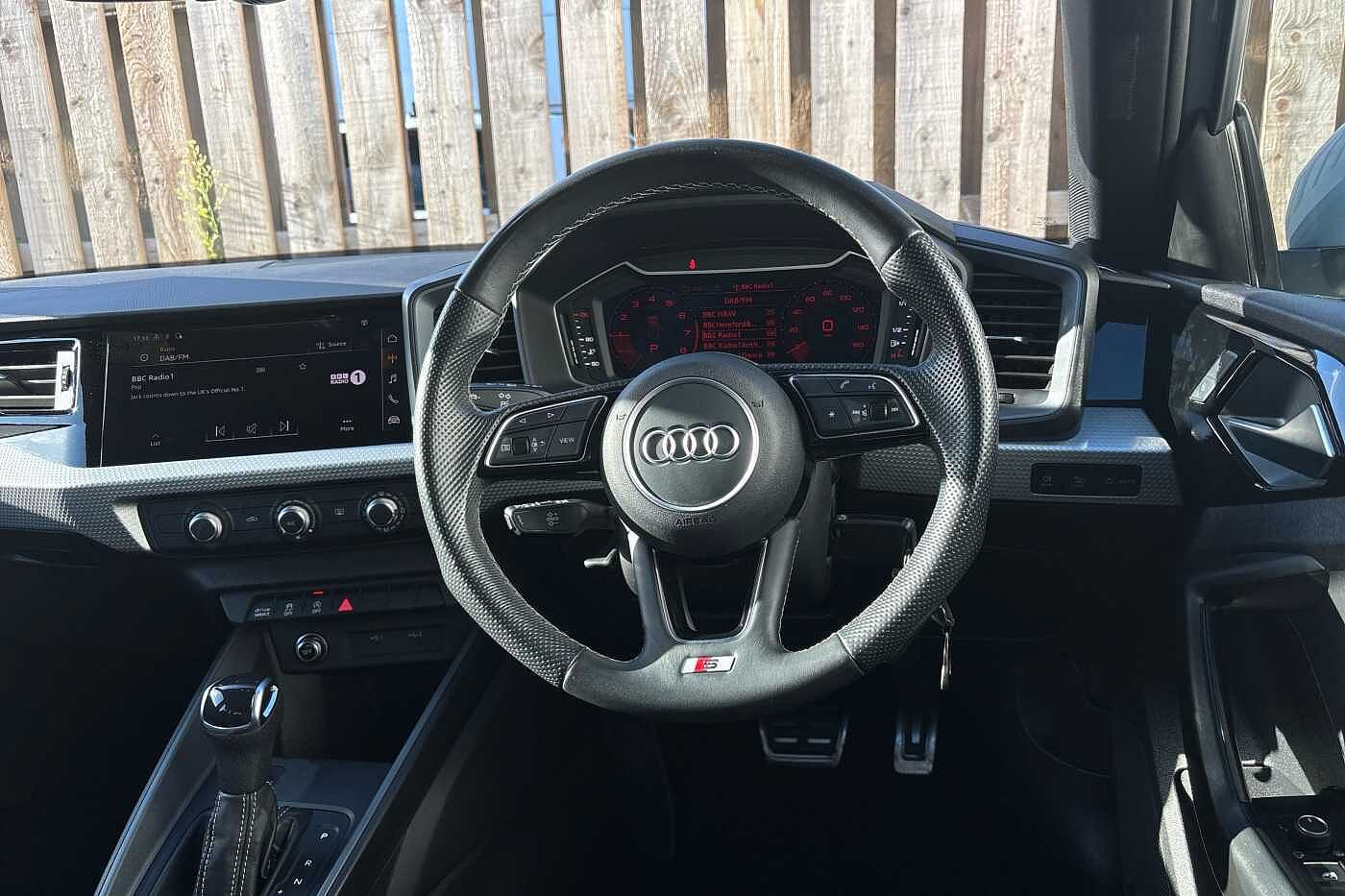 Used Audi A1 2023 for sale - 76111357: Photo 6