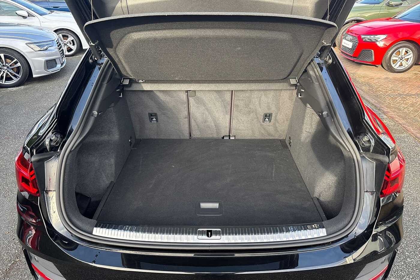 Used Audi Q3 2022 for sale - 76800342: Photo 11