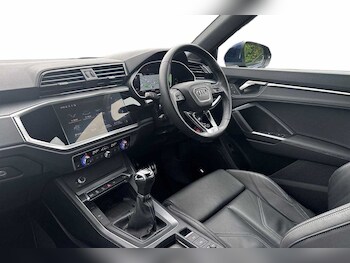 Used Audi Q3 2024 for sale - 78418244: Photo