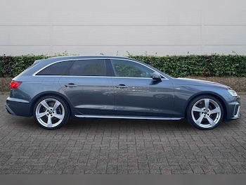 Used Audi A4 Avant 2022 for sale - 76692731: Photo