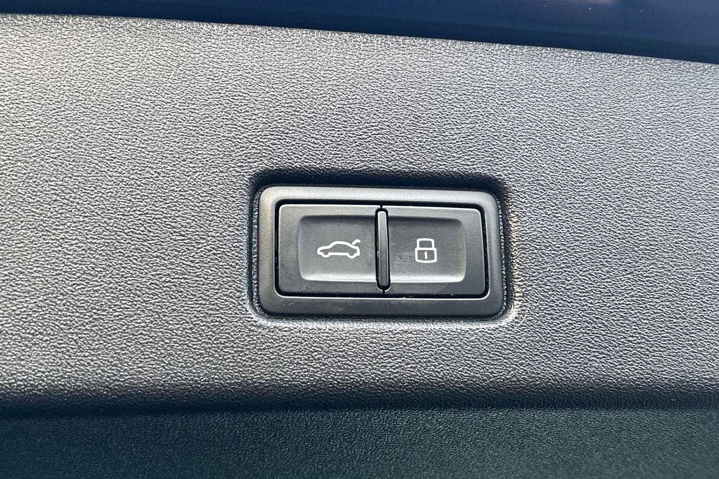 Used Audi Q4 e-tron 2024 for sale - 77809676: Photo 13