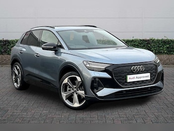 2025 (75) - 250kW 55 Quattro 82kWh Black Edition 5dr Auto