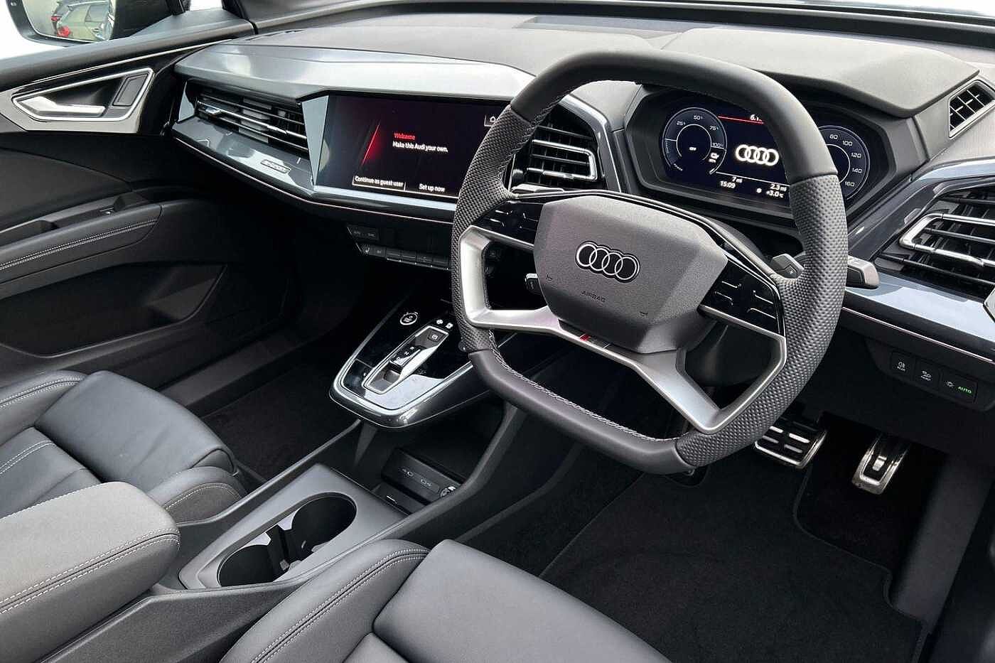 Used Audi Q4 e-tron 2025 for sale - 77124433: Photo 6