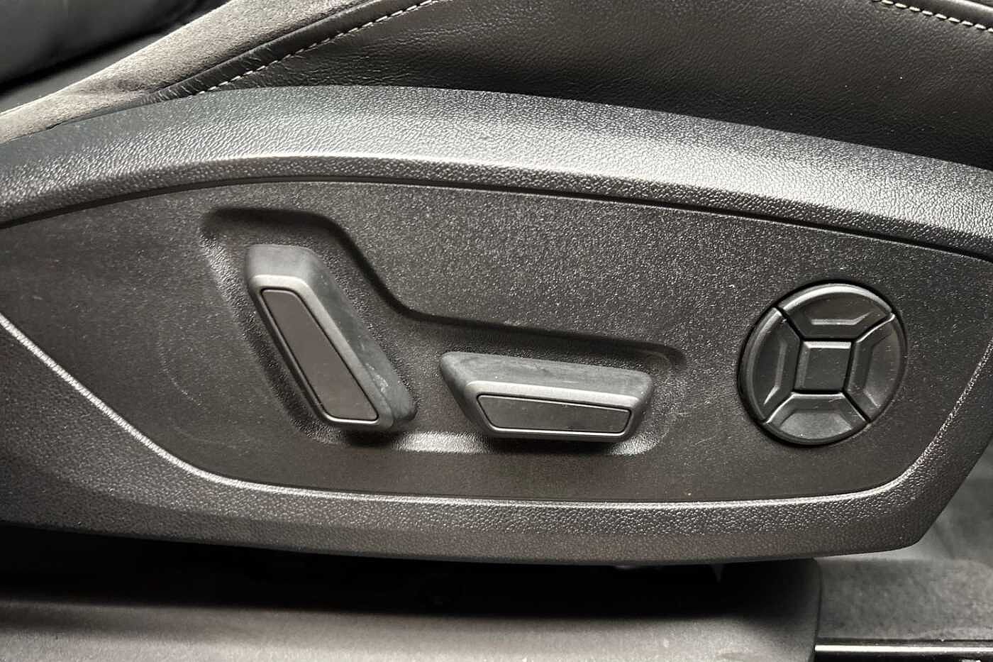 Used Audi Q3 2020 for sale - 76625052: Photo 18