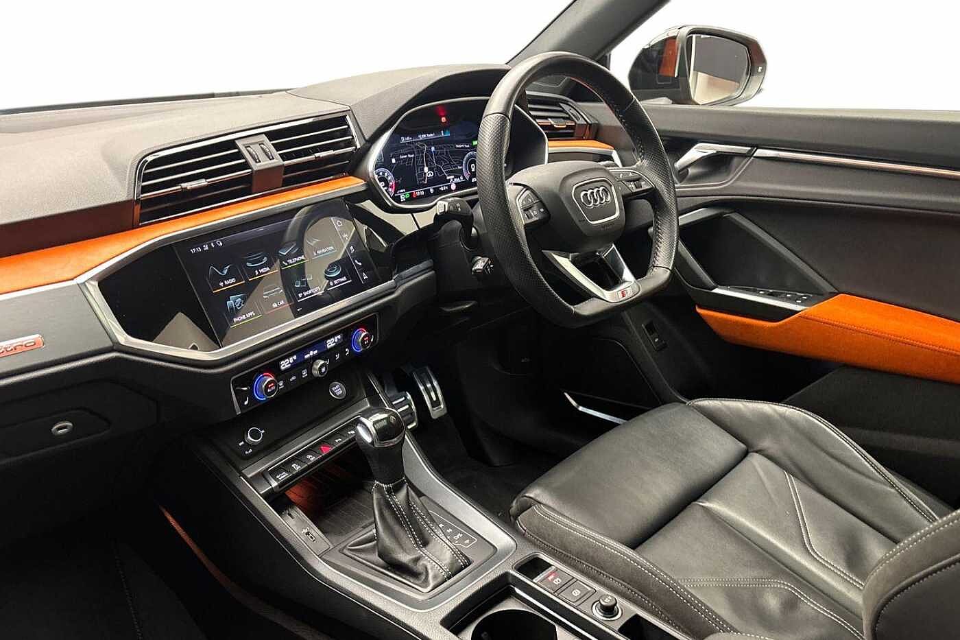 Used Audi Q3 2020 for sale - 76625052: Photo 2