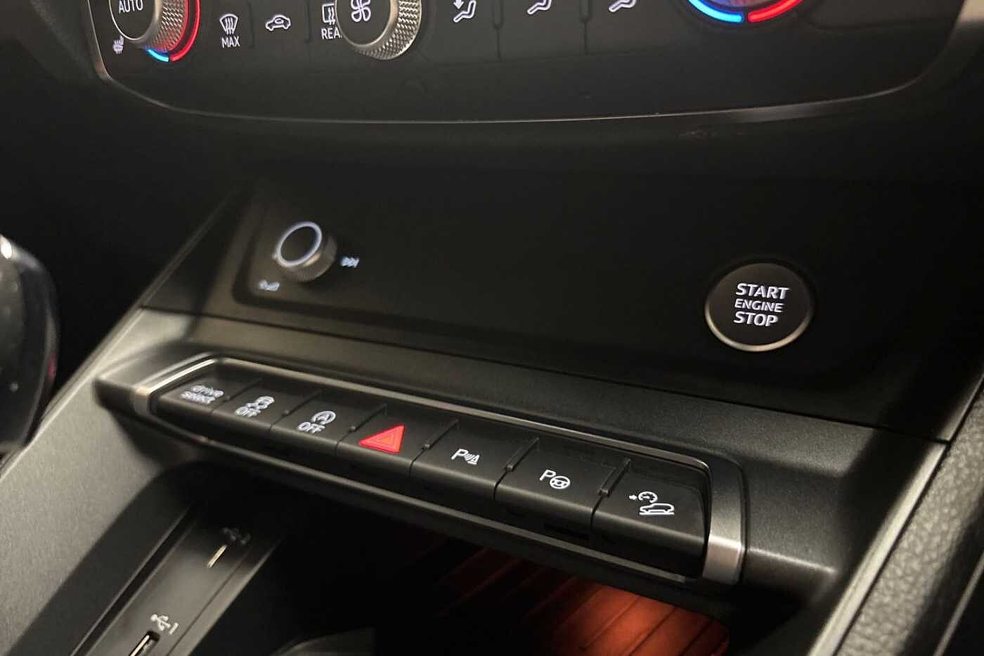 Used Audi Q3 2020 for sale - 76625052: Photo 24