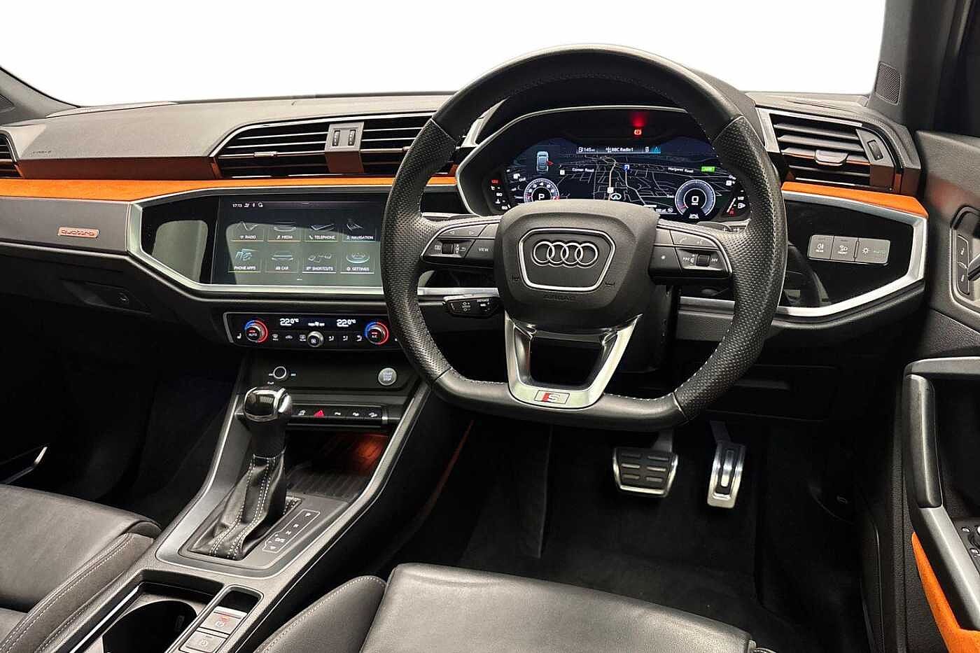 Used Audi Q3 2020 for sale - 76625052: Photo 6