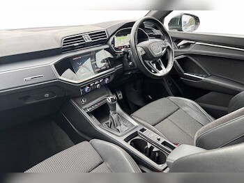 Used Audi Q3 2022 for sale - 77809743: Photo