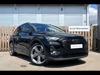 2025 (25) - 210kW 45 82kWh Black Edition 5dr Auto