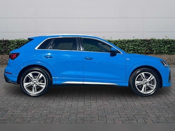 Used Audi Q3 2018 for sale - 77855178: Photo