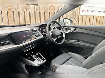 Used Audi Q4 e-tron 2024 for sale - 76296963: Photo