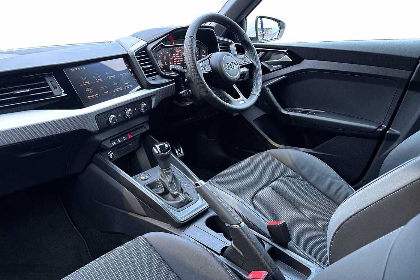 Used Audi A1 2025 for sale - 77176556: Photo 2