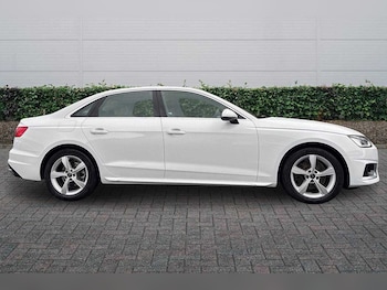 Used Audi A4 2023 for sale - 77176605: Photo