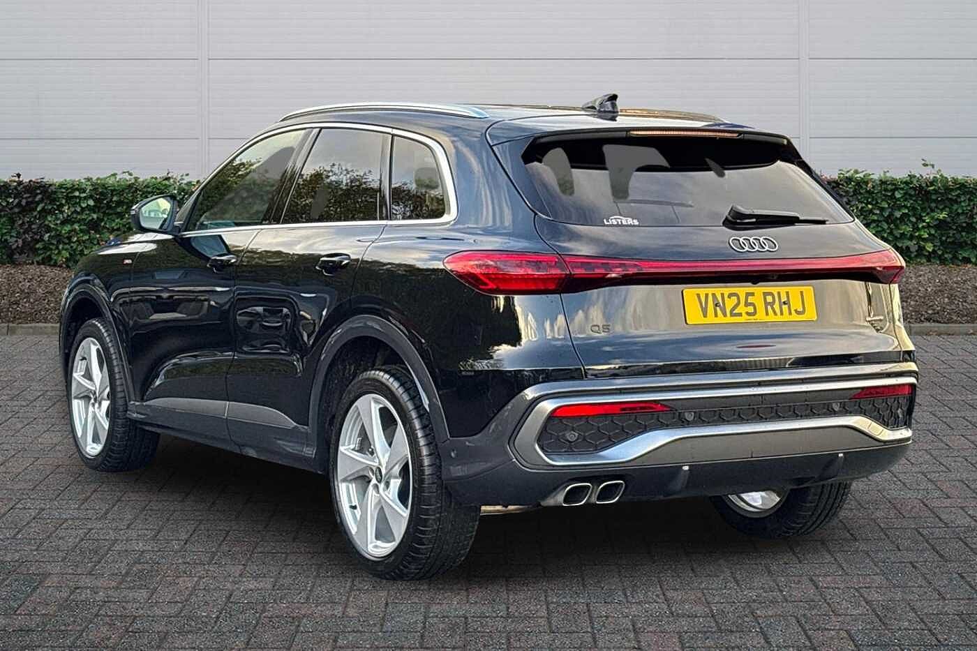 Used Audi Q5 2025 for sale - 77176780: Photo 3