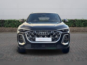 Used Audi Q5 2025 for sale - 77176780: Photo