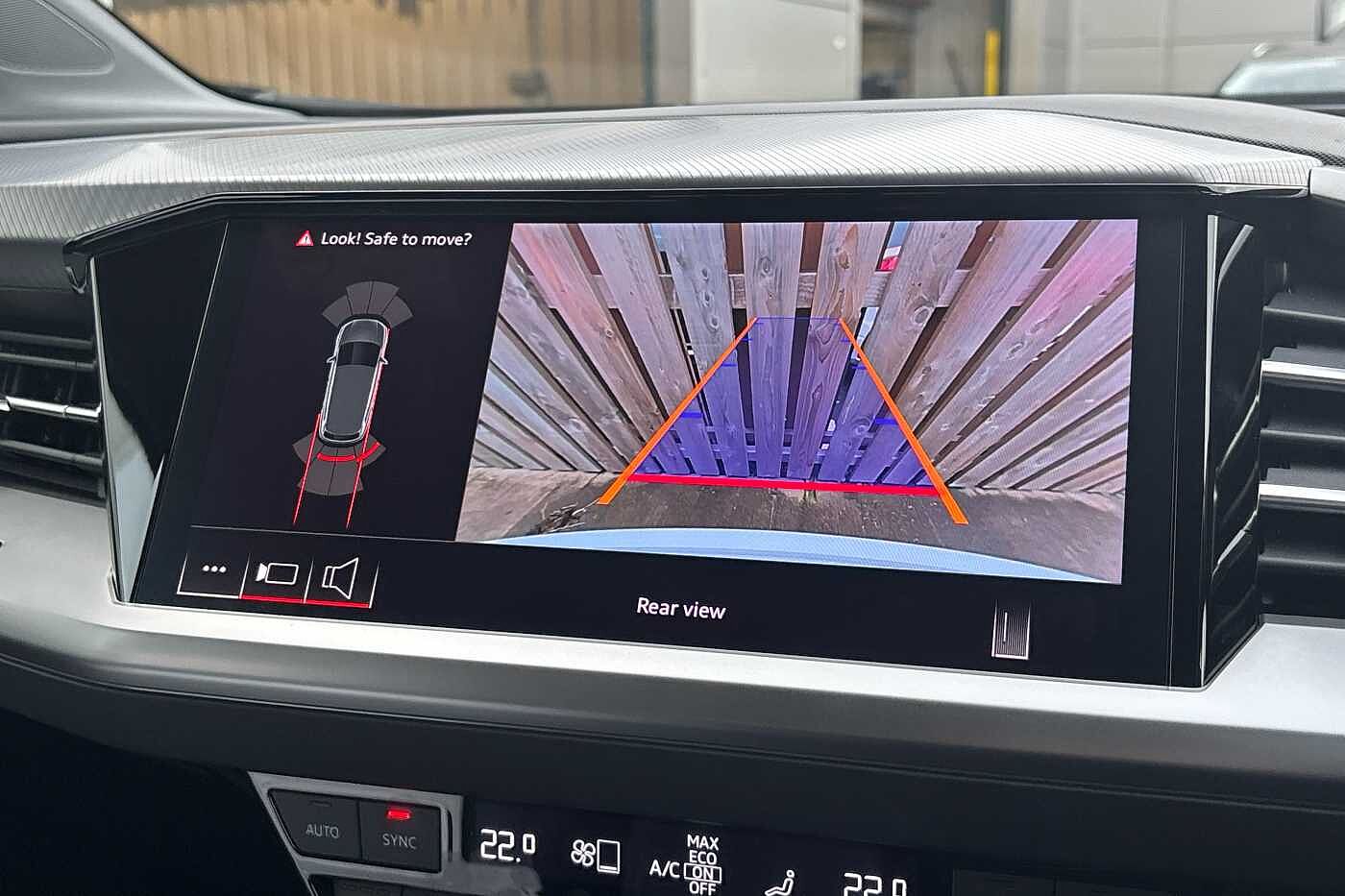 Used Audi Q4 e-tron 2024 for sale - 77176626: Photo 13