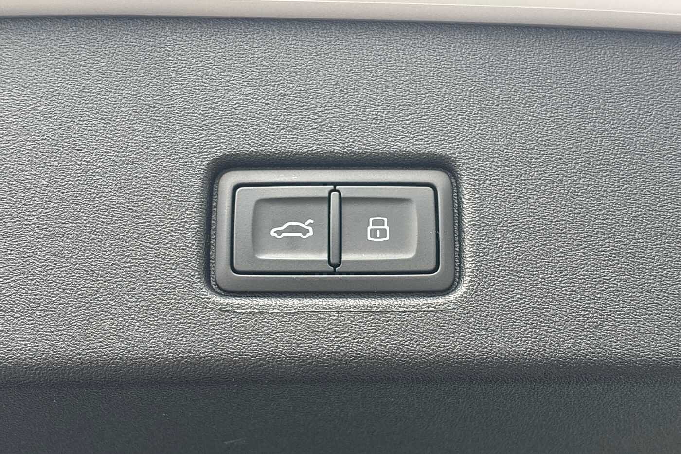 Used Audi Q4 e-tron 2024 for sale - 77176626: Photo 21