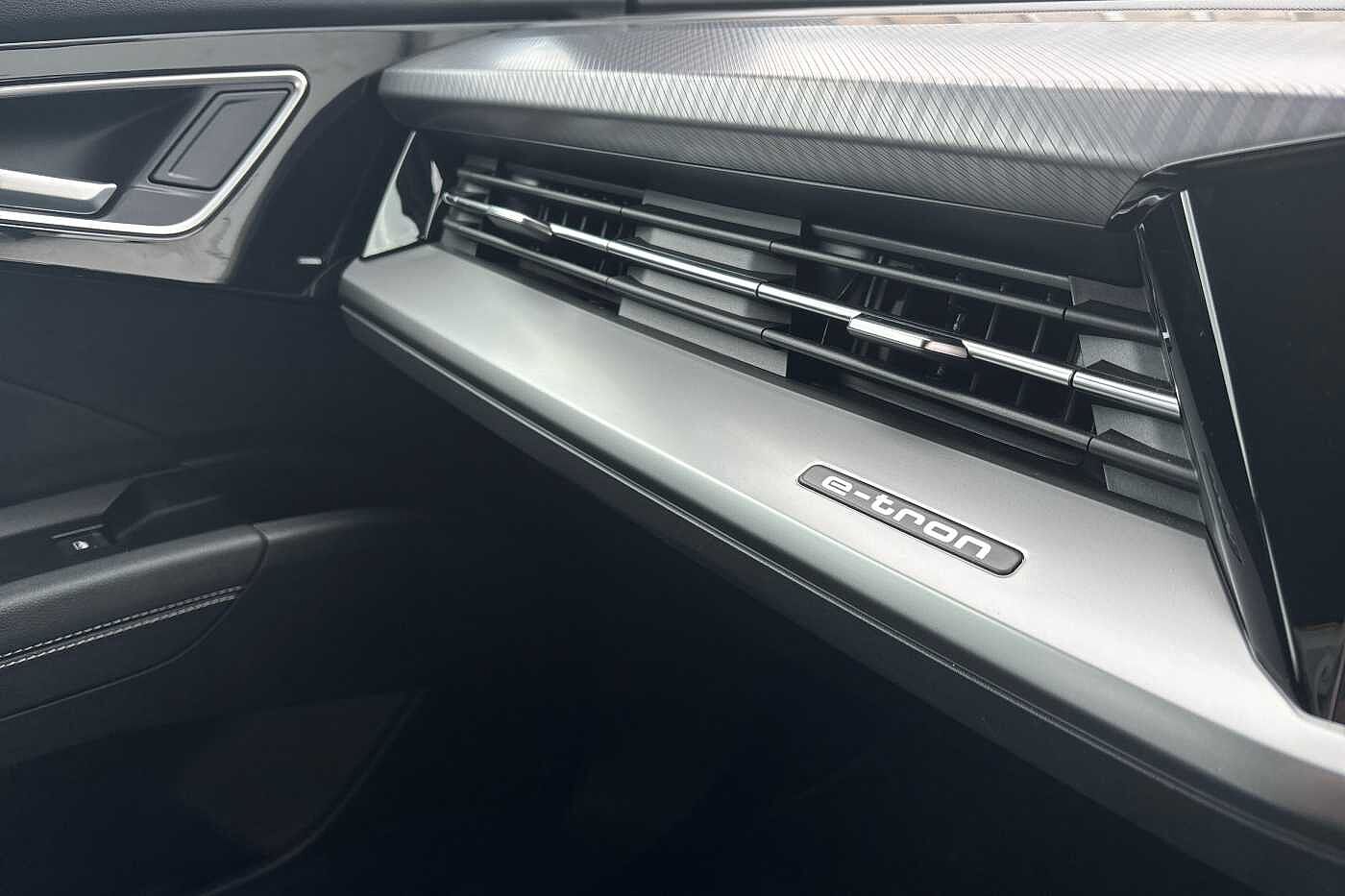 Used Audi Q4 e-tron 2024 for sale - 77176626: Photo 24