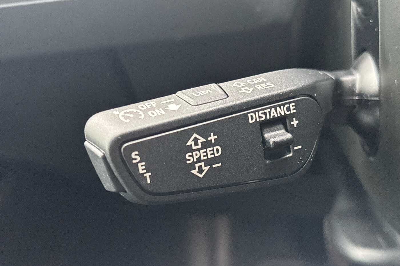 Used Audi Q4 e-tron 2024 for sale - 77176626: Photo 37