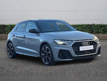 2021 (71) - 25 TFSI Black Edition 5dr