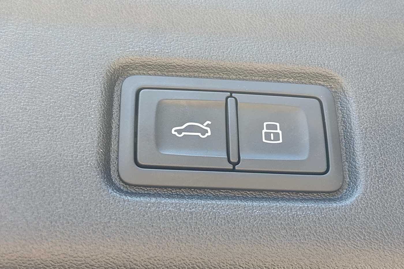 Used Audi Q6 e-tron 2025 for sale - 77177363: Photo 14